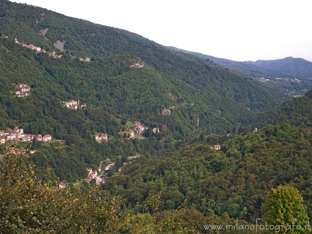 Campiglia / San Paolo Cervo (Biella, Italy) - The Cervo Valley seen from the "campanun"